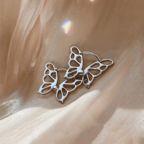 stud simple fashion creative design butterfly style earrings female temperament personality charm gift, Golden;silver
stud simple fashion creative design butterfly style earrings female temperament personality charm gift, Golden;silver