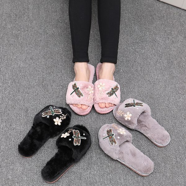2020 new women house slippers women winter women indoor slippers woman slip on flats shoes fur slippers zapatos, Black
2020 new women house slippers women winter women indoor slippers woman slip on flats shoes fur slippers zapatos, Black