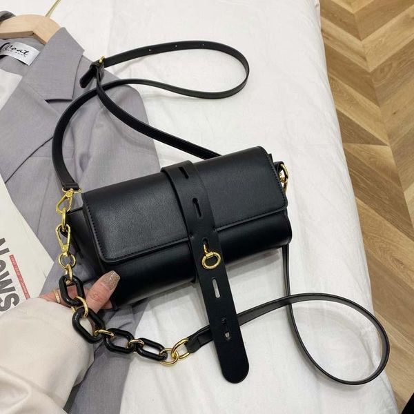 shoulder bags niche design high-quality bag female 2021 fashion messenger square underarm dual-use
shoulder bags niche design high-quality bag female 2021 fashion messenger square underarm dual-use