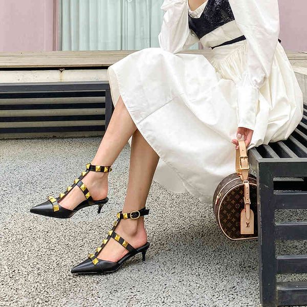 shoes rivet ins shallow design mouth bag head one line sandals leather fashion stiletto heels yw, Black
shoes rivet ins shallow design mouth bag head one line sandals leather fashion stiletto heels yw, Black