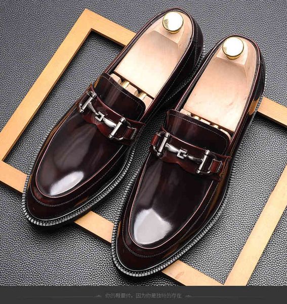 men's busins drs leather shoes round head british bright face patent soft bottom one foot casual lefu, Black
men's busins drs leather shoes round head british bright face patent soft bottom one foot casual lefu, Black