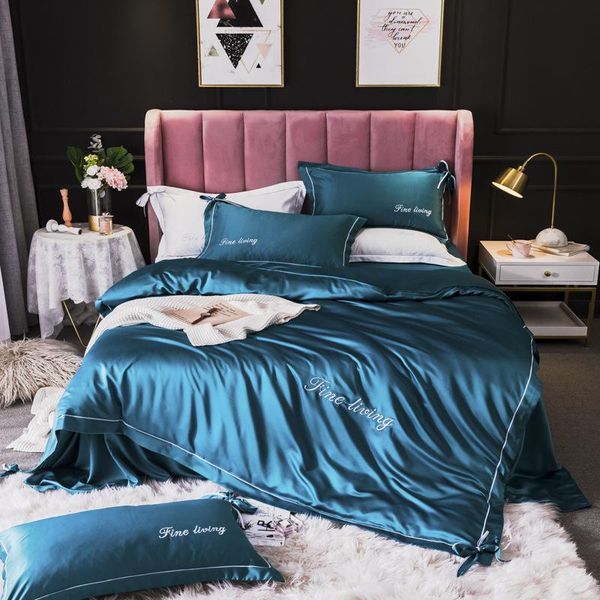 summer double-sided washed silk bow four-piece set, naked sleeping sheet, duvet cover, bedding, bed 4-piece set bedding sets
summer double-sided washed silk bow four-piece set, naked sleeping sheet, duvet cover, bedding, bed 4-piece set bedding sets