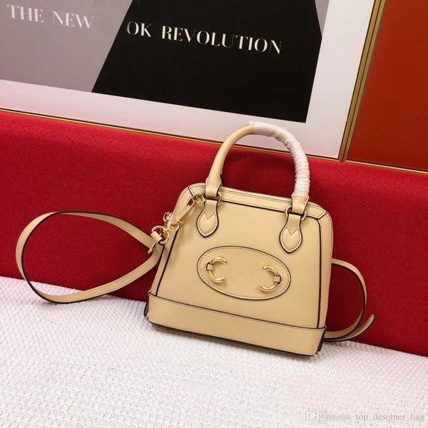 wholesale shell bag shoulder bags leather handbag designer sack golden hardware letters decoration fashion beautifulbagstore
wholesale shell bag shoulder bags leather handbag designer sack golden hardware letters decoration fashion beautifulbagstore