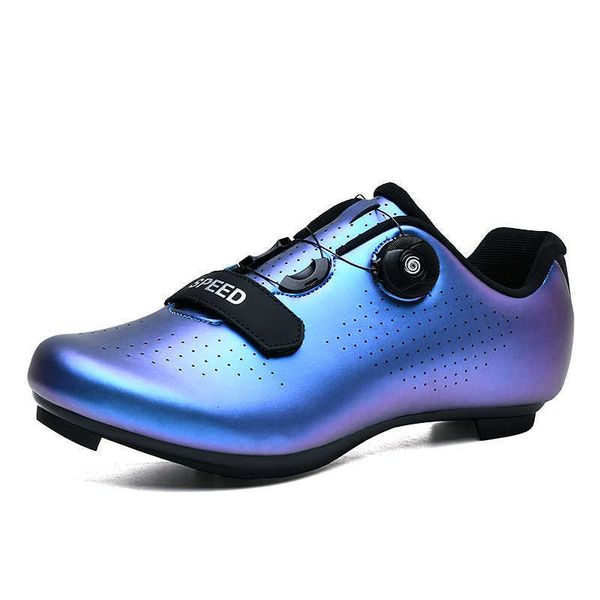 new lockable cycling shoes hard soled road mountain bike men's and women's bicycle
new lockable cycling shoes hard soled road mountain bike men's and women's bicycle