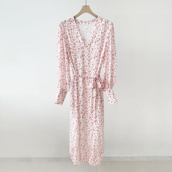 casual dresses women's pink midi dress floral print v neck fresh lace-up ladies mid-length chic robe with sashes autumn 2021, Black;gray
casual dresses women's pink midi dress floral print v neck fresh lace-up ladies mid-length chic robe with sashes autumn 2021, Black;gray