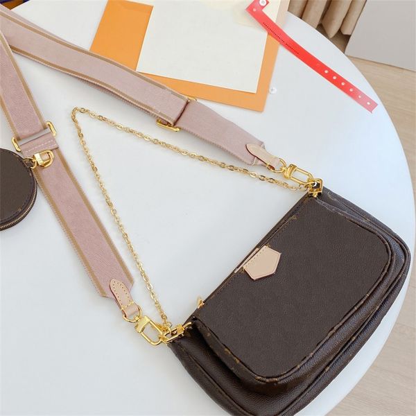 pochette accessoires luxurys designers shoulder bamboo bags macaron handbags totes women leather classic vintage simplicity flap clutch bag
pochette accessoires luxurys designers shoulder bamboo bags macaron handbags totes women leather classic vintage simplicity flap clutch bag