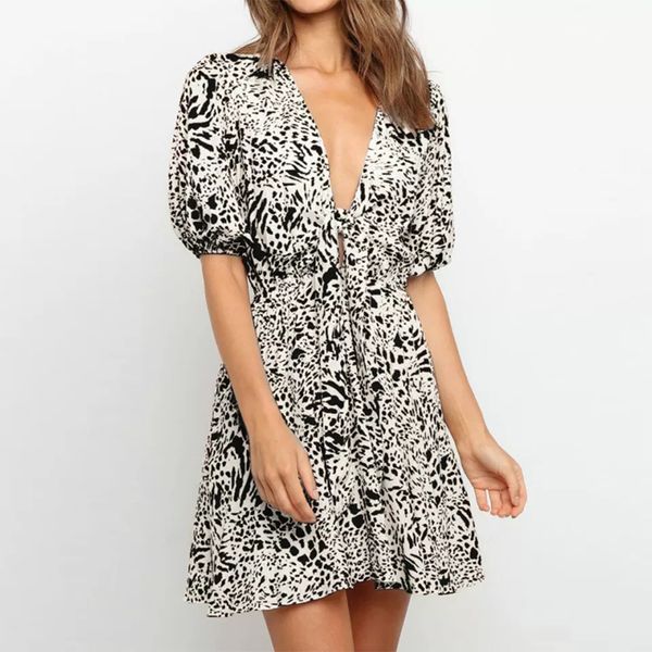 women floral print hollow out mini dress summer deep v neck bandage female loose boho a-line dresses holiday vestidos 210416, Black;gray
women floral print hollow out mini dress summer deep v neck bandage female loose boho a-line dresses holiday vestidos 210416, Black;gray