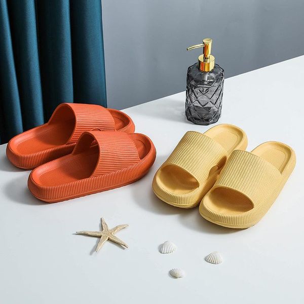 2021 thick sole home women slippers 4.5cm heel ladies platform flat shoes non-slip eva living room indoor slides women slipperszly, Black
2021 thick sole home women slippers 4.5cm heel ladies platform flat shoes non-slip eva living room indoor slides women slipperszly, Black