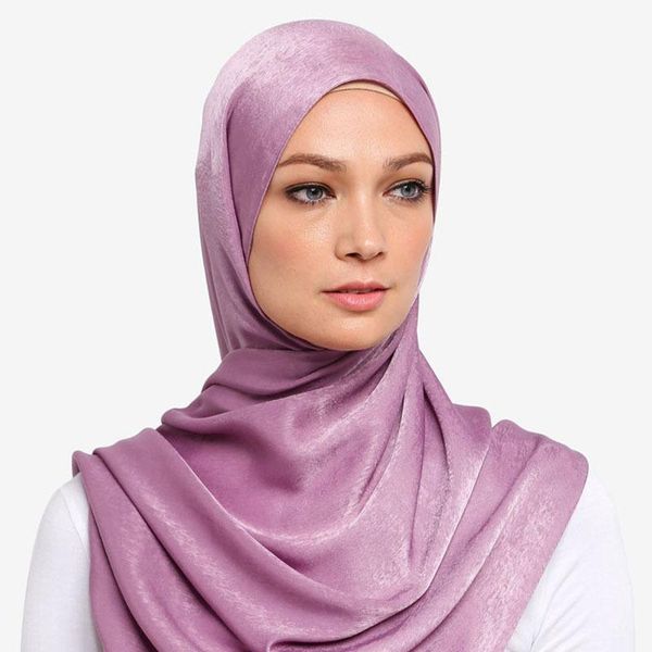 scarves shiny satin scarf shawls plain solider colors thicken smooth long bis size hijab muslim scarves/scarf wholesale price, Blue;gray
scarves shiny satin scarf shawls plain solider colors thicken smooth long bis size hijab muslim scarves/scarf wholesale price, Blue;gray