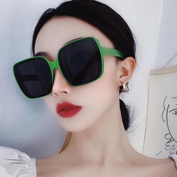 sunglasses 2021 oversized green frame for female retro fashion designer sun glasses woman eyewear, White;black
sunglasses 2021 oversized green frame for female retro fashion designer sun glasses woman eyewear, White;black