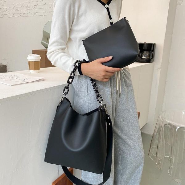 evening bags large capacity women shoulder designer handbags tote luxury pu leather crossbody bag casual simply buckets composite purse
evening bags large capacity women shoulder designer handbags tote luxury pu leather crossbody bag casual simply buckets composite purse