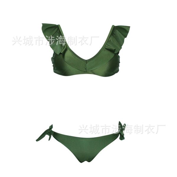triangle v-neck double shoulder wooden ear 19 edge swimsuit woman bikini, White;black
triangle v-neck double shoulder wooden ear 19 edge swimsuit woman bikini, White;black