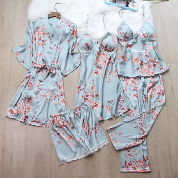 autumn 5 4 3 women sleepwear 2 1 pcs set pyjama print satin with chest pad pajama, Black;red
autumn 5 4 3 women sleepwear 2 1 pcs set pyjama print satin with chest pad pajama, Black;red