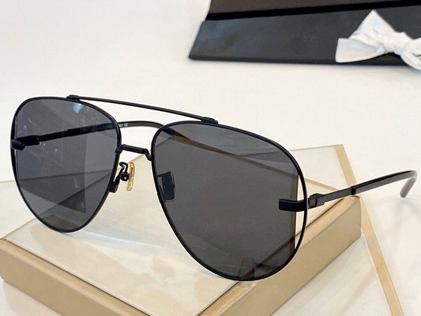 scale men's sunglasses retro big oval frame popular uv protection fashion ladies goggles with box, White;black
scale men's sunglasses retro big oval frame popular uv protection fashion ladies goggles with box, White;black