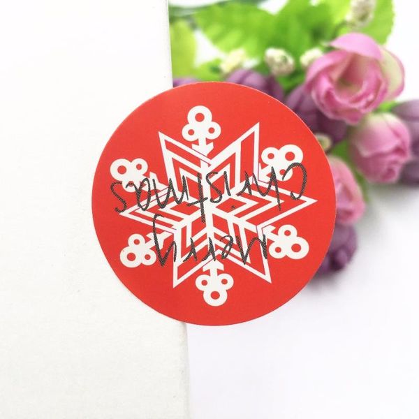 gift wrap 3.5cm round white snowflake stickers diy merry christmas packing labels box/bags paper year
gift wrap 3.5cm round white snowflake stickers diy merry christmas packing labels box/bags paper year