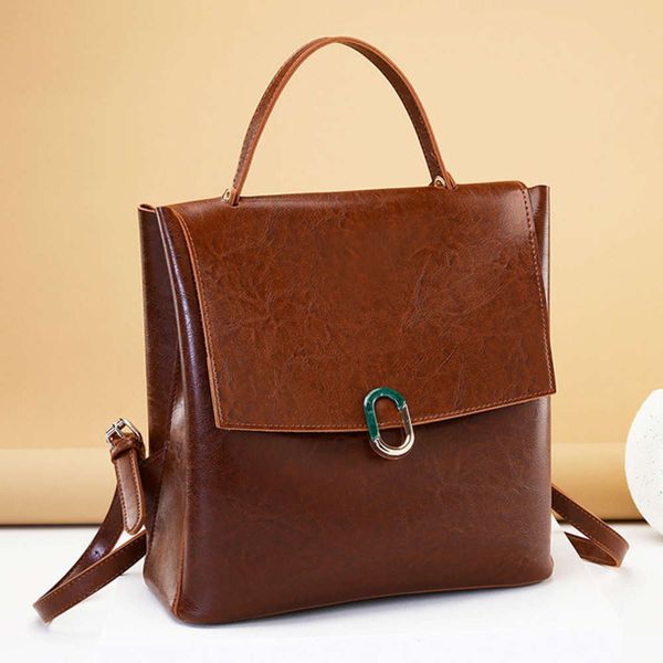 2021 backpack fashion trend large capacity women's bag simple texture korean fresh hand
2021 backpack fashion trend large capacity women's bag simple texture korean fresh hand