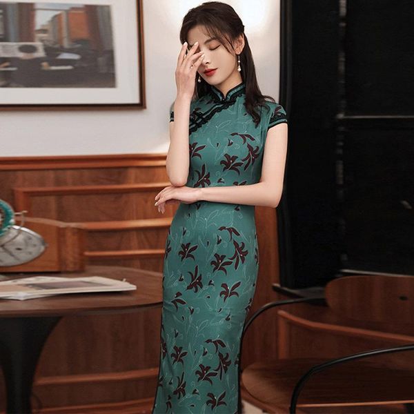 ethnic clothing chinese traditional costume women vintage dark green satin cheongsam tight bodycon high split qipao vestido, Red
ethnic clothing chinese traditional costume women vintage dark green satin cheongsam tight bodycon high split qipao vestido, Red
