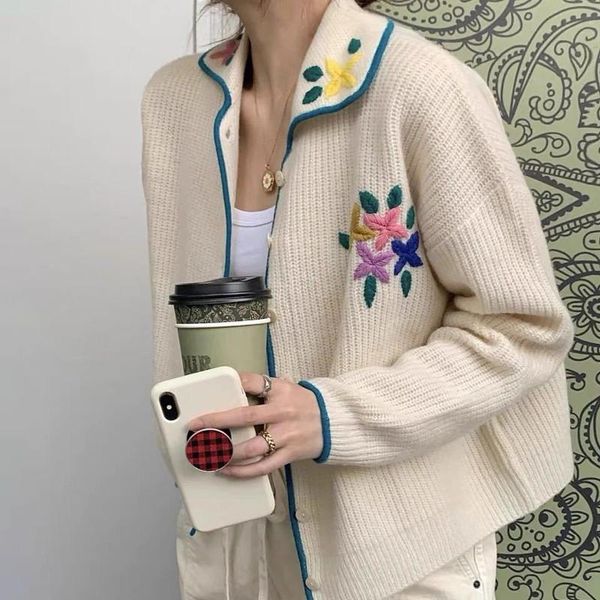 women's knits & tees spring autumn 2021 women wool sweater sweet turn-down collar long sleeve single breasted lady embroidered floral k, White
women's knits & tees spring autumn 2021 women wool sweater sweet turn-down collar long sleeve single breasted lady embroidered floral k, White