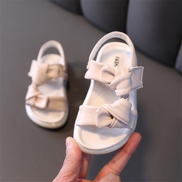 sandals 2021 summer girls leather toddler kids shoes soft sole princess fashion little baby cute, Black;red
sandals 2021 summer girls leather toddler kids shoes soft sole princess fashion little baby cute, Black;red