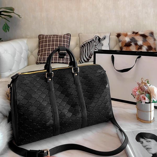 2021travel bags mens luxury embossed duffel bag fashion outdoor pack with large spacehigh cap multifunctional handbag shoulder bagss
2021travel bags mens luxury embossed duffel bag fashion outdoor pack with large spacehigh cap multifunctional handbag shoulder bagss