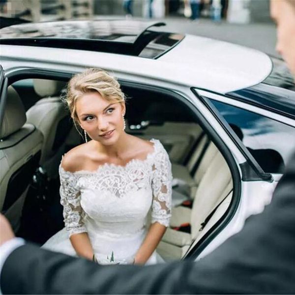2021 vintage lace wedding dresses bridal gown tea length off the shoulder scalloped with half sleeves custom made plus size country vestidos, White
2021 vintage lace wedding dresses bridal gown tea length off the shoulder scalloped with half sleeves custom made plus size country vestidos, White