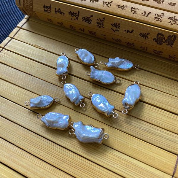 charms natural freshwater pearl pendant white irregular shape trend exquisite jewelry decoration handmade material wholesale, Bronze;silver
charms natural freshwater pearl pendant white irregular shape trend exquisite jewelry decoration handmade material wholesale, Bronze;silver