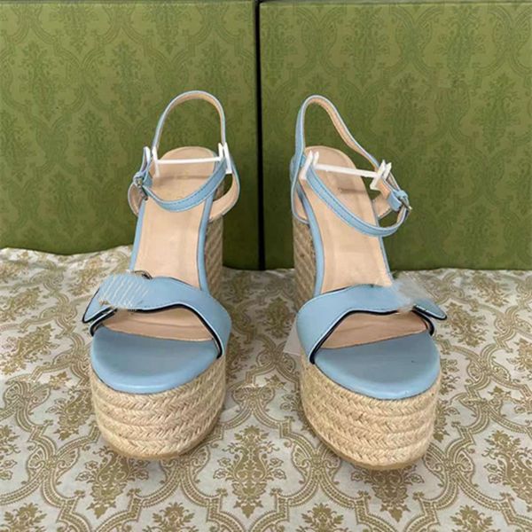 2021 fashion womens slope heel sandals woven heel comfortable and not tired feet beautiful elegant temperament size 35-41, Black
2021 fashion womens slope heel sandals woven heel comfortable and not tired feet beautiful elegant temperament size 35-41, Black