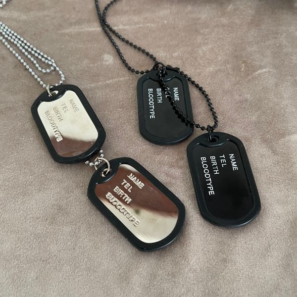 2021 fashion flashlight accessories military collares black 2 dog tags chain hangers chains army style kolye chaining jewelry birthday gift
2021 fashion flashlight accessories military collares black 2 dog tags chain hangers chains army style kolye chaining jewelry birthday gift