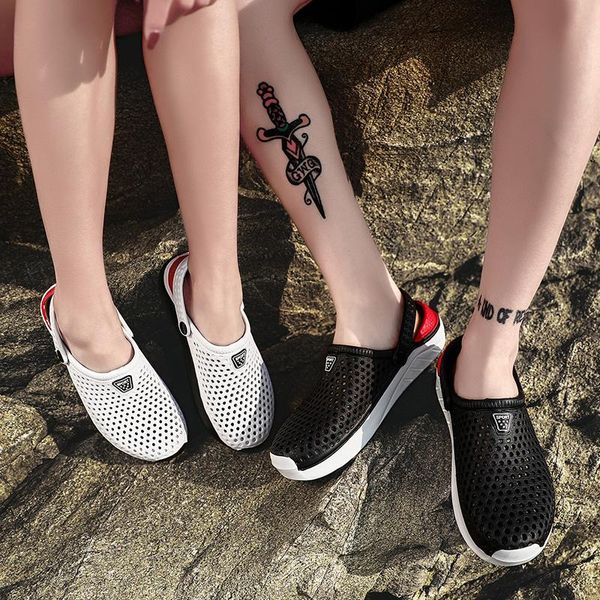 sandals men shoes summer light breathable outdoor casual lovers slippers walking beach no-slip soft, Black 
sandals men shoes summer light breathable outdoor casual lovers slippers walking beach no-slip soft, Black
