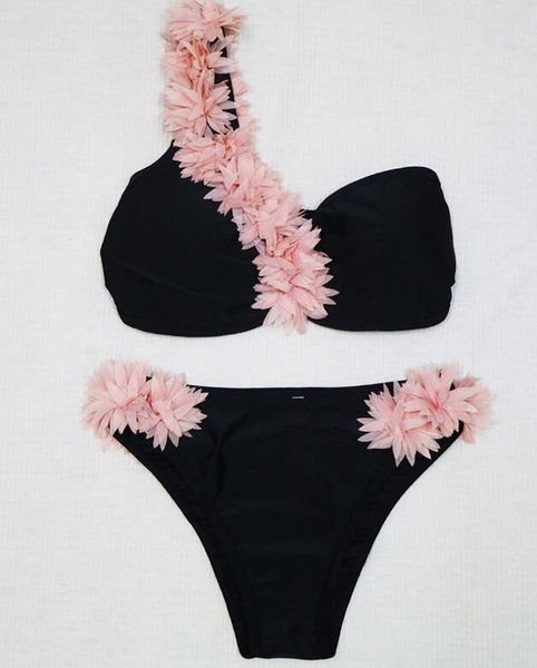 european and american flower stitching bikini split swimsuit one-shoulder strap two-piece women's clothing swimwear, White;black
european and american flower stitching bikini split swimsuit one-shoulder strap two-piece women's clothing swimwear, White;black