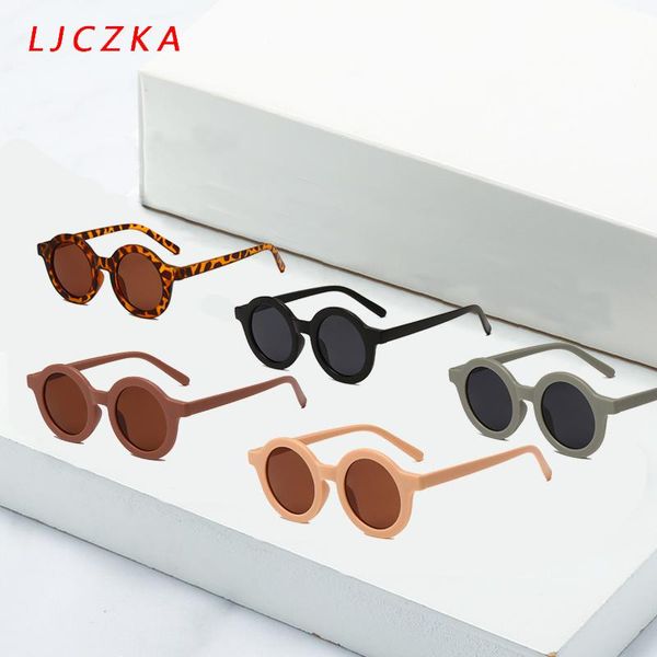 sunglasses vintage round for women men retro fashion kids goggles parent-child glasses 2021 uv protection lunette de soleil, White;black
sunglasses vintage round for women men retro fashion kids goggles parent-child glasses 2021 uv protection lunette de soleil, White;black