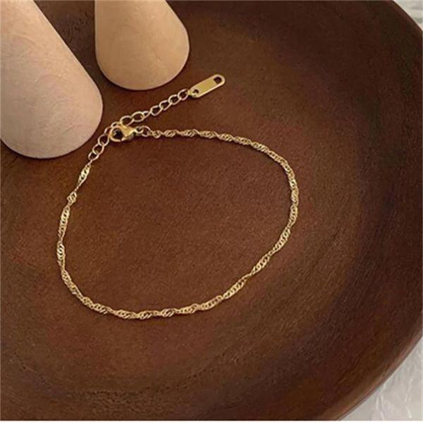 link, chain 2021 korean fashion thin water-wave gold bracelets for girl tarnish anti-allergy stainless steel bracelet wholes, Black
link, chain 2021 korean fashion thin water-wave gold bracelets for girl tarnish anti-allergy stainless steel bracelet wholes, Black