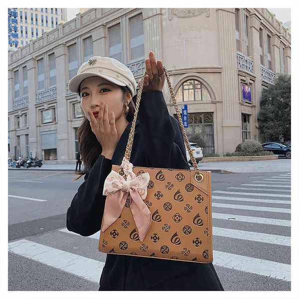 2022 factory wholesale new women autumn fashion printing trend small square single shoulder messenger bag women's bag
2022 factory wholesale new women autumn fashion printing trend small square single shoulder messenger bag women's bag
