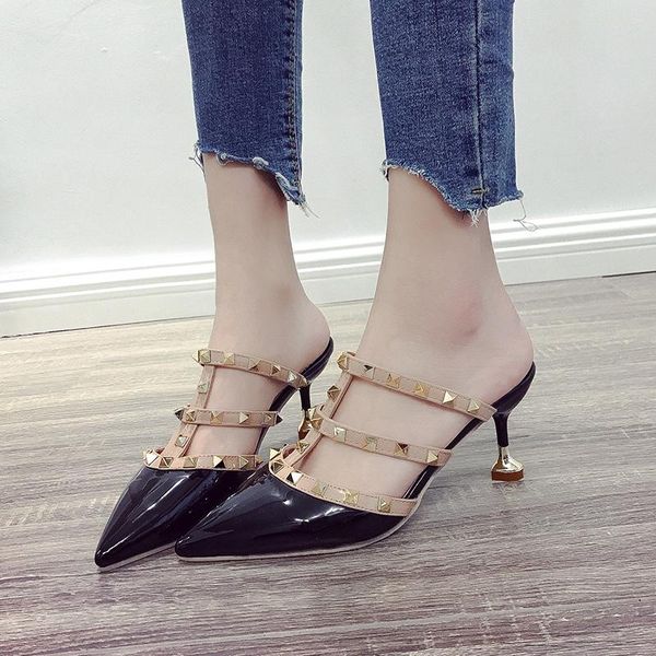slippers 2021 summer designer women flip flops pointed toe rivet hollow out party outdoor shoes ladies med heels slides, Black
slippers 2021 summer designer women flip flops pointed toe rivet hollow out party outdoor shoes ladies med heels slides, Black