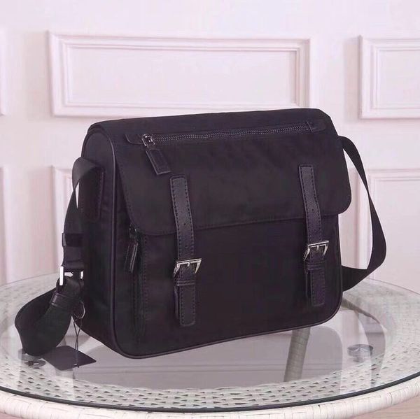 cross body bag for men purse canvas messenger bag man fashion shoulder bag satchel waterproof shoulder parachute fabric purse wholesale
cross body bag for men purse canvas messenger bag man fashion shoulder bag satchel waterproof shoulder parachute fabric purse wholesale