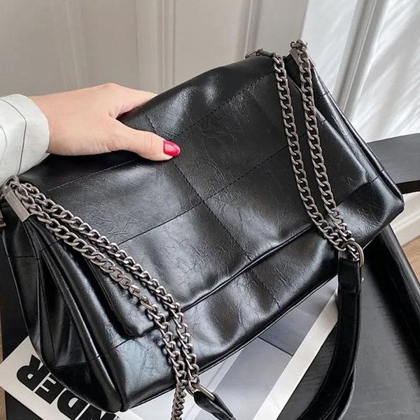 evening bags fashion trendy chains shoulder bag women soft pu leather crossbody designer flap messenger large shopping purse bolsa
evening bags fashion trendy chains shoulder bag women soft pu leather crossbody designer flap messenger large shopping purse bolsa