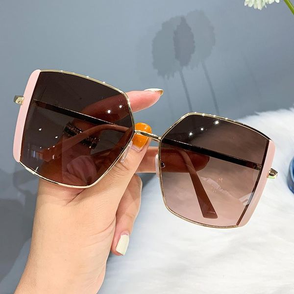 sunglasses arrival sunshade vintage lady street pography for women oversized square frame eyeglasses men steampunk gafas, White;black
sunglasses arrival sunshade vintage lady street pography for women oversized square frame eyeglasses men steampunk gafas, White;black