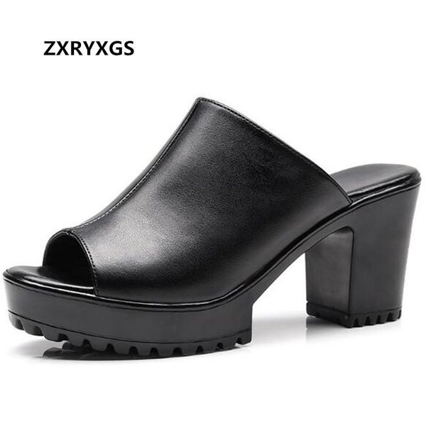 dress shoes 2021 summer fish mouth genuine leather slippers women sandal non-slip high heel sandals 6 / 8 / cm large size 33-43, Black
dress shoes 2021 summer fish mouth genuine leather slippers women sandal non-slip high heel sandals 6 / 8 / cm large size 33-43, Black
