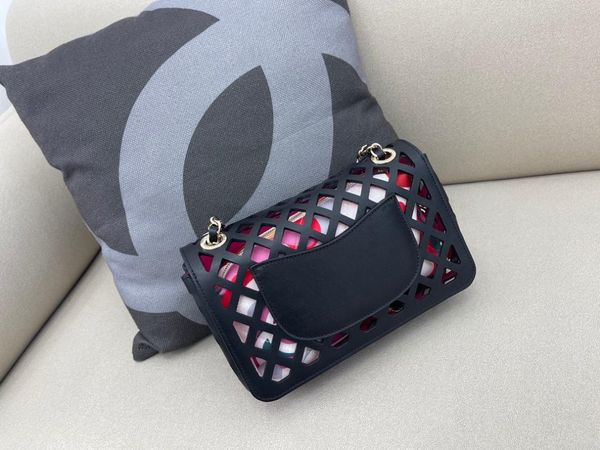 evening bags luxury designer classic flap calfskin leather chain strap women hollow shoulder bag handbag europe brand quality
evening bags luxury designer classic flap calfskin leather chain strap women hollow shoulder bag handbag europe brand quality