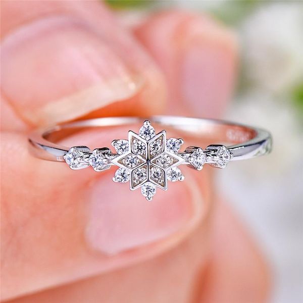 cluster rings luxury female flower snowflake ring real 925 sterling silver gold wedding dainty white zircon engagement for women, Golden;silver
cluster rings luxury female flower snowflake ring real 925 sterling silver gold wedding dainty white zircon engagement for women, Golden;silver