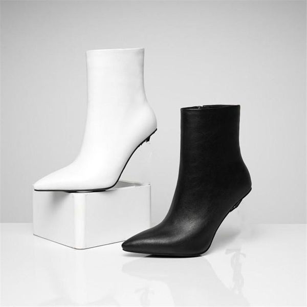 2022 fashion autumn pig leather wedding shoes martin boots female ankle high heel woman 's boot, Black
2022 fashion autumn pig leather wedding shoes martin boots female ankle high heel woman 's boot, Black