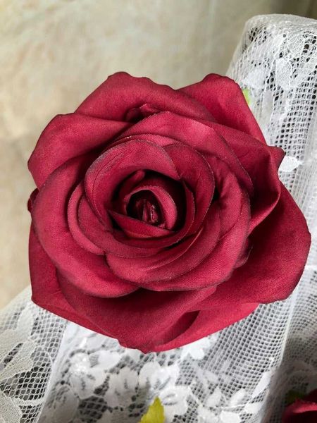 decorative flowers & wreaths 10pcs burgundy artificial rose head silk roses fake for wedding bouquets home decoration
decorative flowers & wreaths 10pcs burgundy artificial rose head silk roses fake for wedding bouquets home decoration