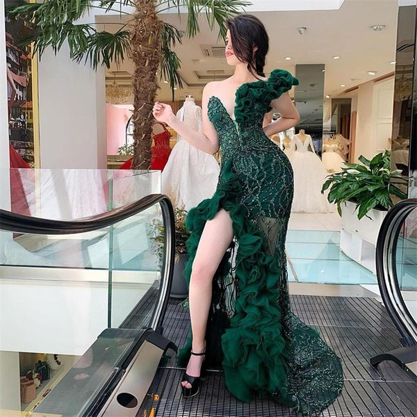 luxury crystal mermaid prom dresses sparkling high split ruffles beaded sequined one shoulder evening dress plus size party gowns, Black;red
luxury crystal mermaid prom dresses sparkling high split ruffles beaded sequined one shoulder evening dress plus size party gowns, Black;red
