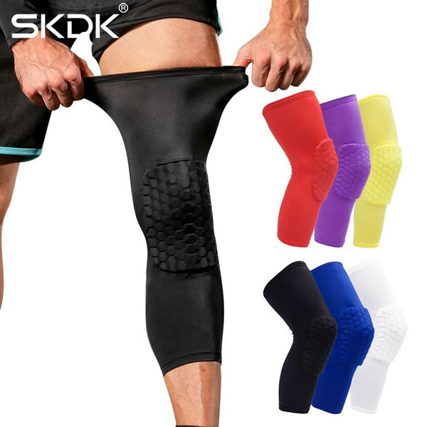 1pair breathable absorb sweat basketball knee pad honeycomb shockproof elbow support long leg sleeves cycling brace football sports, Black;gray
1pair breathable absorb sweat basketball knee pad honeycomb shockproof elbow support long leg sleeves cycling brace football sports, Black;gray