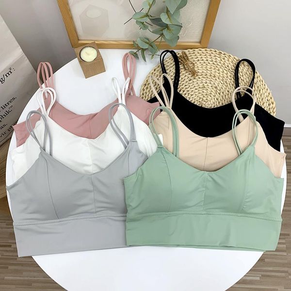 bras underwear schoolgirl girl beauty back sling vest unmarked thin collection wrapped chest wipe no steel ring ice silk bra, Red;black
bras underwear schoolgirl girl beauty back sling vest unmarked thin collection wrapped chest wipe no steel ring ice silk bra, Red;black