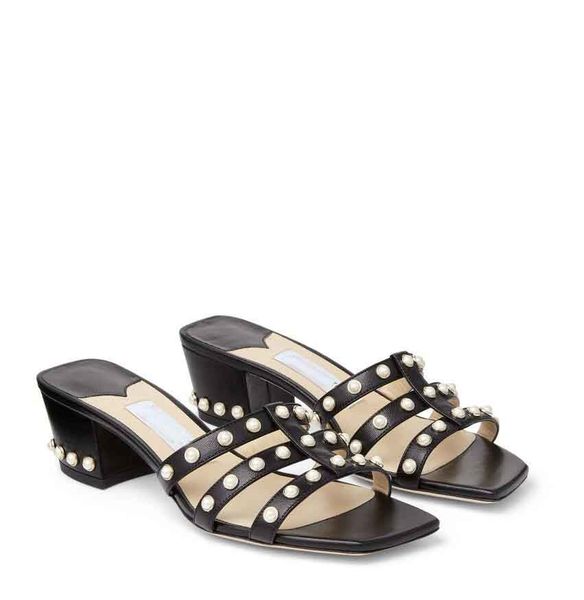 famous summer hazal nappa sandals shoes mules with pearl studs lady slip on slippers lady discount walking eu35-43, Black
famous summer hazal nappa sandals shoes mules with pearl studs lady slip on slippers lady discount walking eu35-43, Black