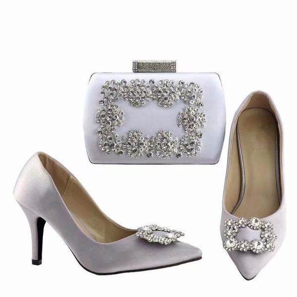 wonderful women silver pumps and bag set with rhinestone design african shoes match handbag for dress a168-3, Black
wonderful women silver pumps and bag set with rhinestone design african shoes match handbag for dress a168-3, Black