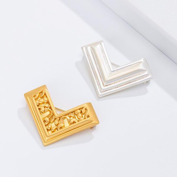 pins, brooches jaeeyin 2021 arrivals v satin gold color brass silver po frame corner charming minimalist vintage brooch geometric, Gray
pins, brooches jaeeyin 2021 arrivals v satin gold color brass silver po frame corner charming minimalist vintage brooch geometric, Gray