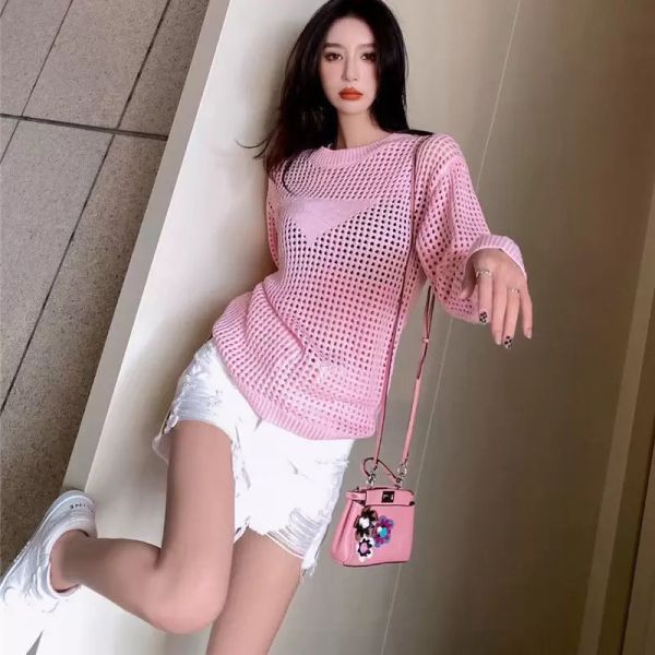 high-quality tees designer inverted triangle letter p hollow out women's knits sweater loose design outside sun protection shirt tees, White
high-quality tees designer inverted triangle letter p hollow out women's knits sweater loose design outside sun protection shirt tees, White