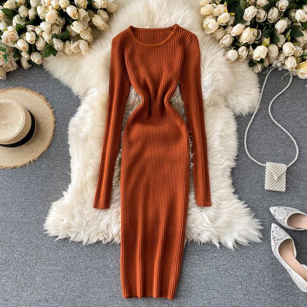 winter women long knitted dress ladies o neck long sleeves thick basic sweater dresses korean elastic green midi dress 210419, Black;gray
winter women long knitted dress ladies o neck long sleeves thick basic sweater dresses korean elastic green midi dress 210419, Black;gray